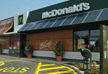 McDonald's in crisi, i gestori del franchising: "Vicini alla disfatta"